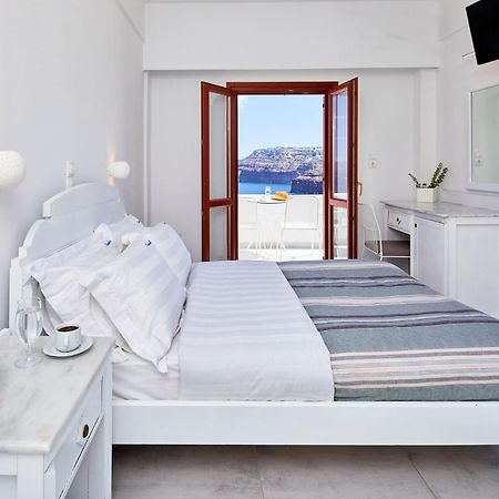 Santorini View Hotel อาโกรตีรี ภายนอก รูปภาพ