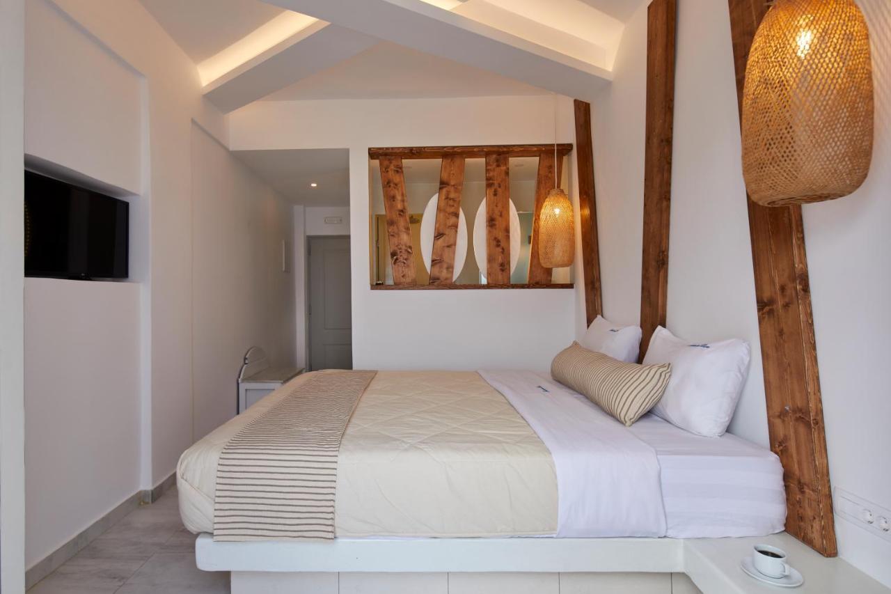 Santorini View Hotel อาโกรตีรี ภายนอก รูปภาพ