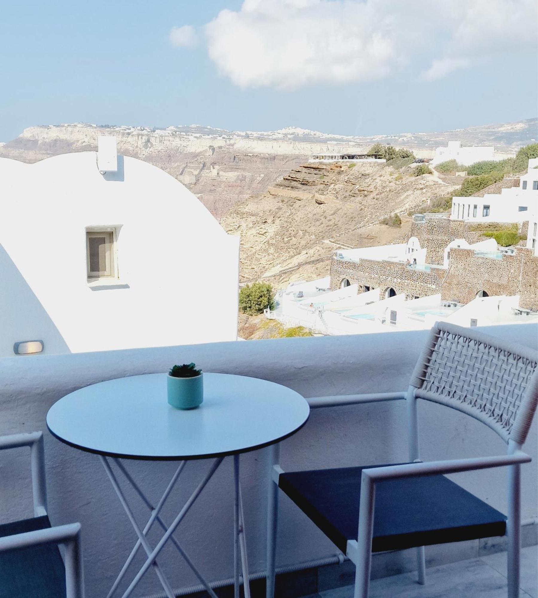 Santorini View Hotel อาโกรตีรี ภายนอก รูปภาพ
